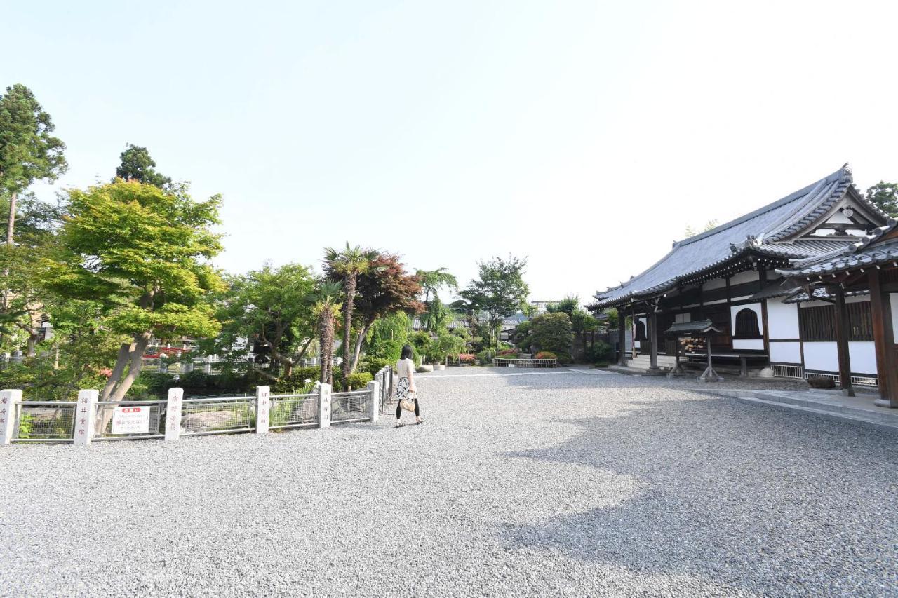 お一人様大歓迎乳幼児不可12歳から可丸ごと貸切りではない部屋の素泊まり静かな方無料wifi Irumagawa Exterior foto